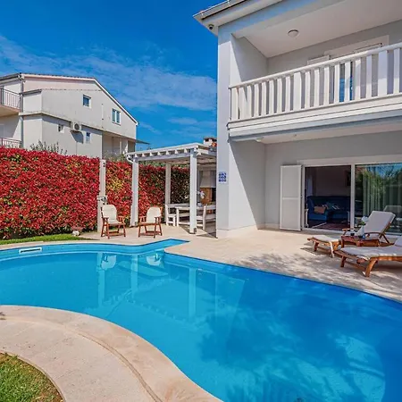 Blue Adria Villa